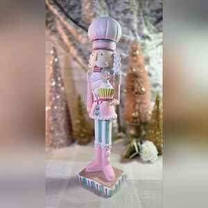 Peppermint Square 18" Resin Pastel Nutcracker Cake Gingerbread Figure NEW